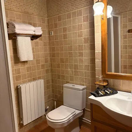 Hostal Todolella 3*